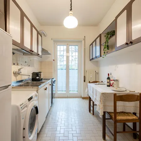 New Opening! Vatican House Free Netflix 아파트