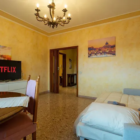 New Opening! Vatican House Free Netflix 로마