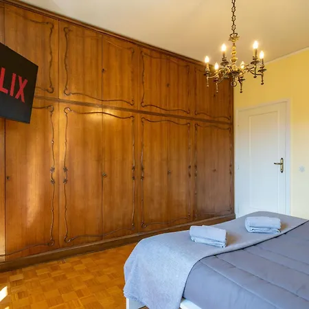 New Opening! Vatican House Free Netflix 로마