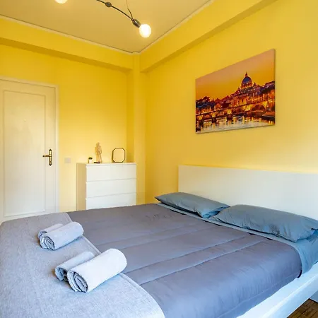 New Opening! Vatican House Free Netflix 아파트